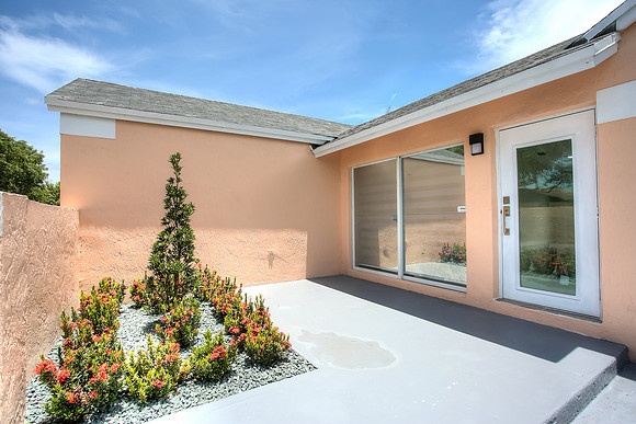3060 NW 203 Ter-2