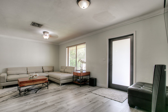 13961 Lake George Ct-2
